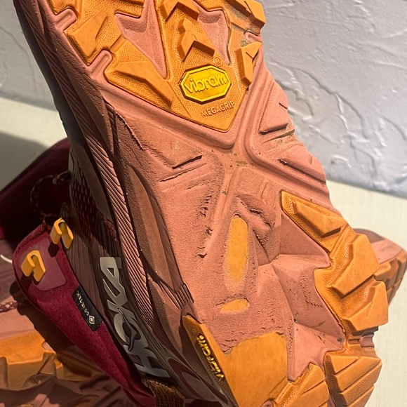 HOKA Trail GTX Hiking Megagrip Gore-Tex  Men’s 9.5B Trail Running‎ Waterproof main image 4